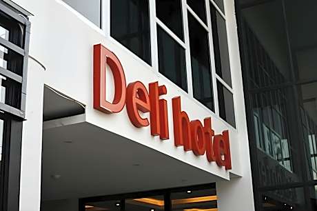 Deli Hotel