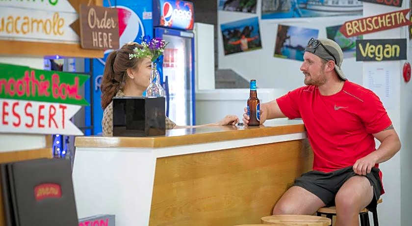 Ha Long Bay Fancy Hostel – Halong