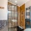 Rivendale Lodge Retreat