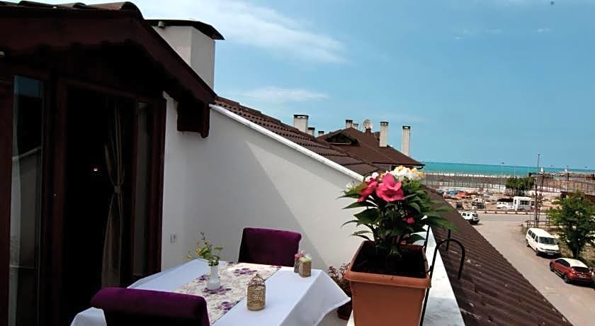 defne otel