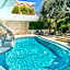 Kalkan Saray Suites Hotel