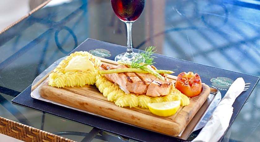 Harrys Hotel, Bar & Restaurant