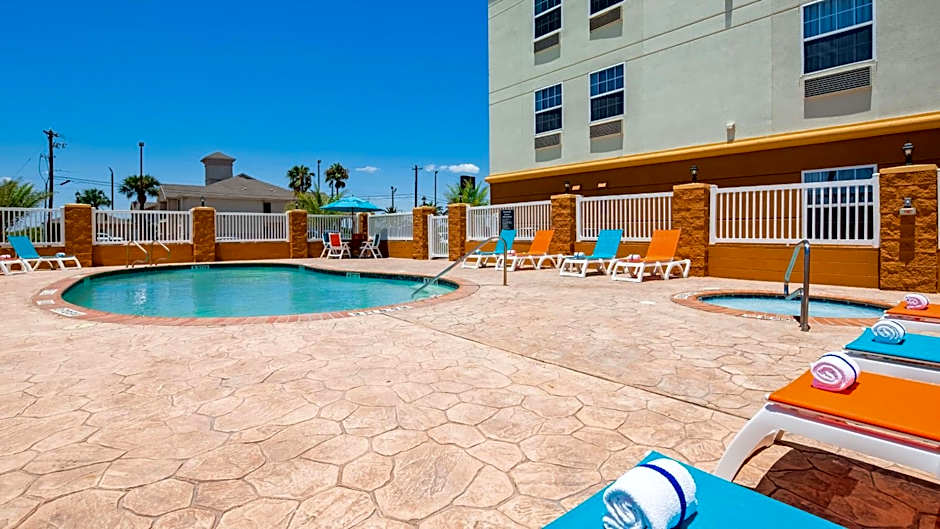 Best Western Ingleside Inn & Suites