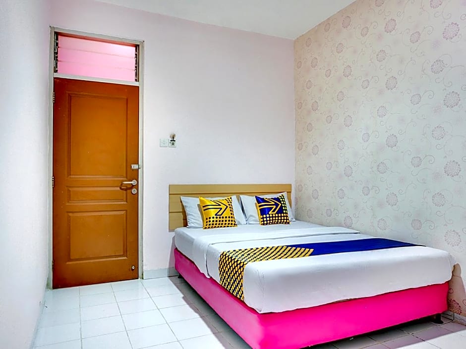 SPOT ON 2214 Wisma Jampea