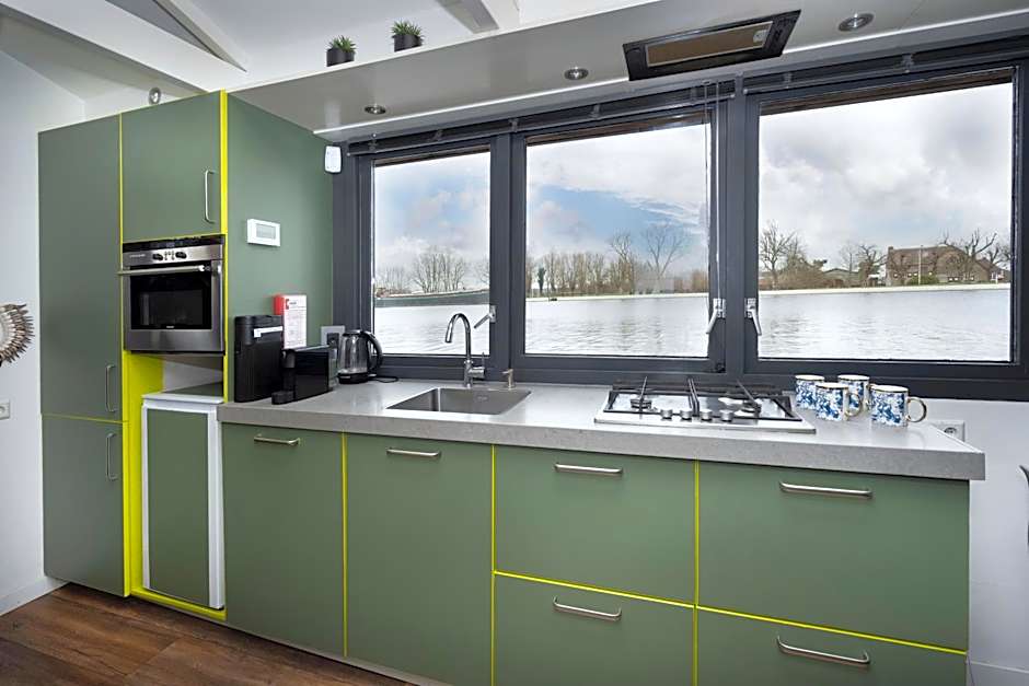 Aangenaam op de Rijn, woonboot, inclusief privé sauna