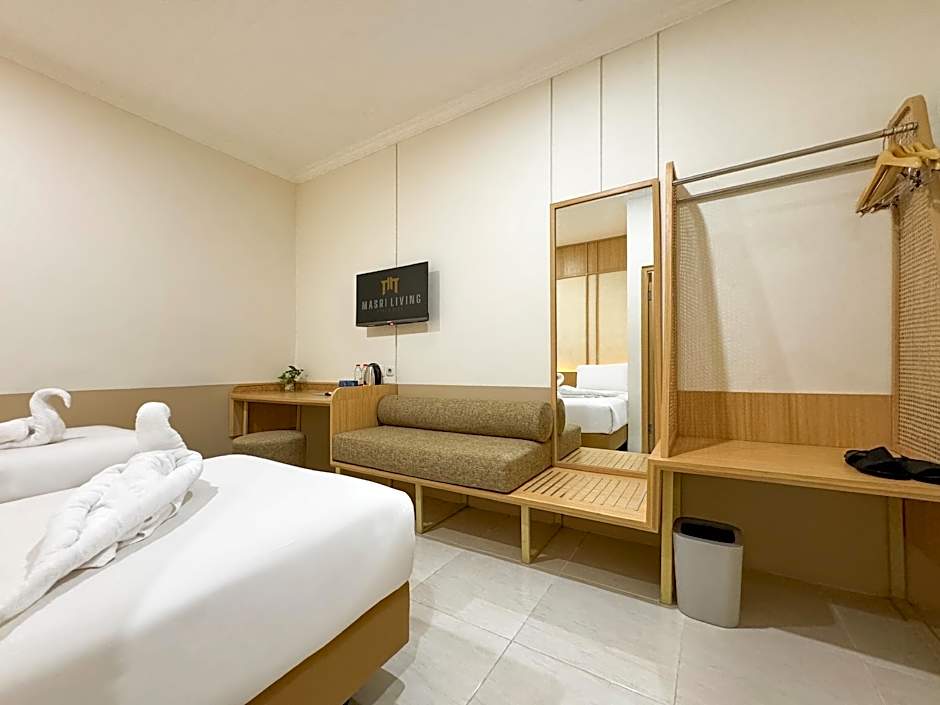 Masri Living by Daphna Management