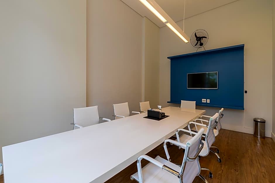 ESTILO, Conforto e Vista Panorâmica Ideal para Trabalho ou Lazer