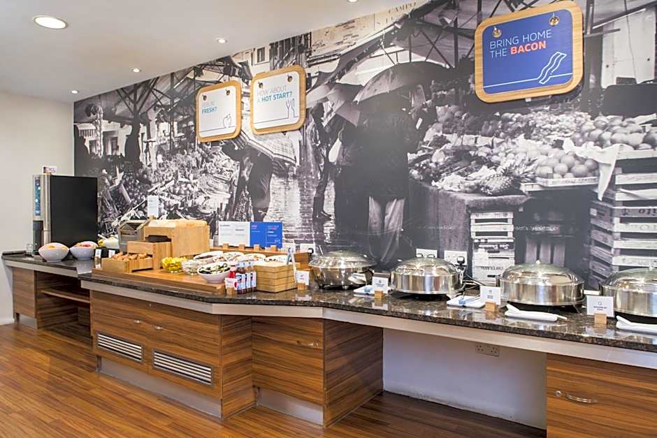 Holiday Inn Express Leicester By IHG