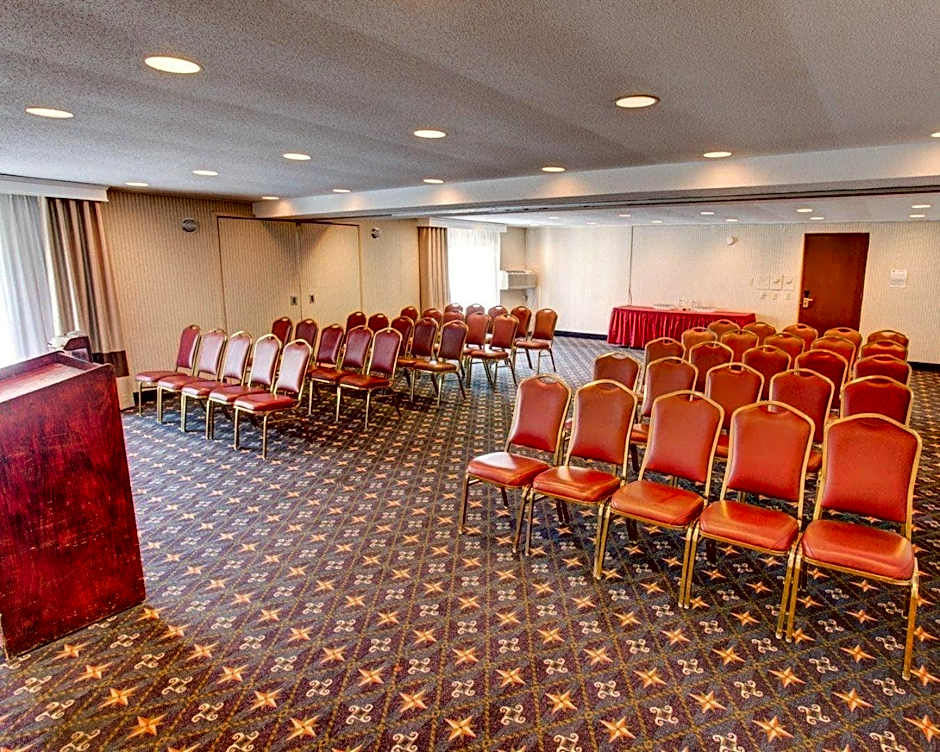Comfort Inn Conference Center Pgh Penn Hills