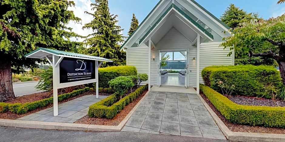 Distinction Te Anau Hotel & Villas