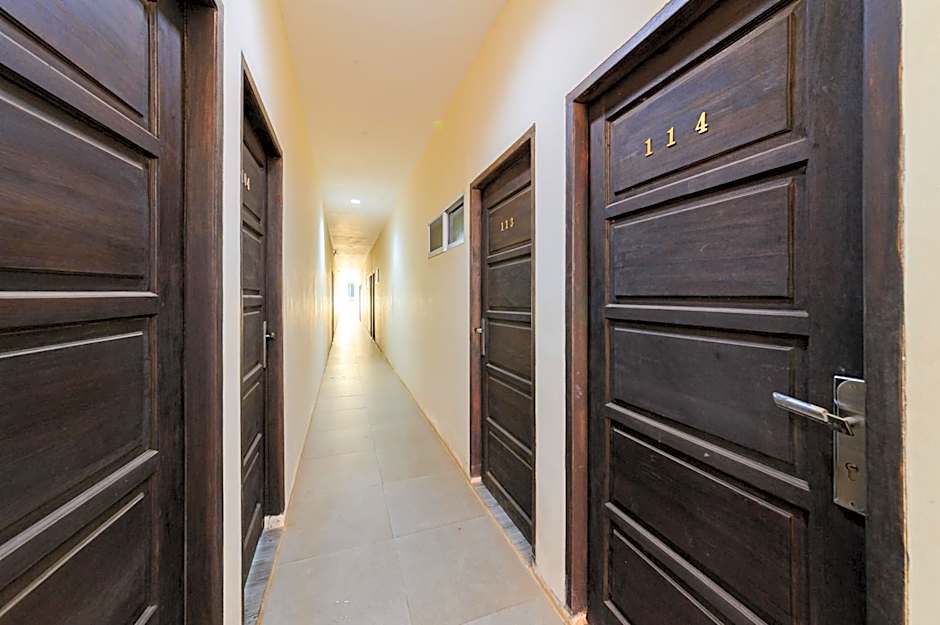 RedDoorz @ Cikitsu Batam