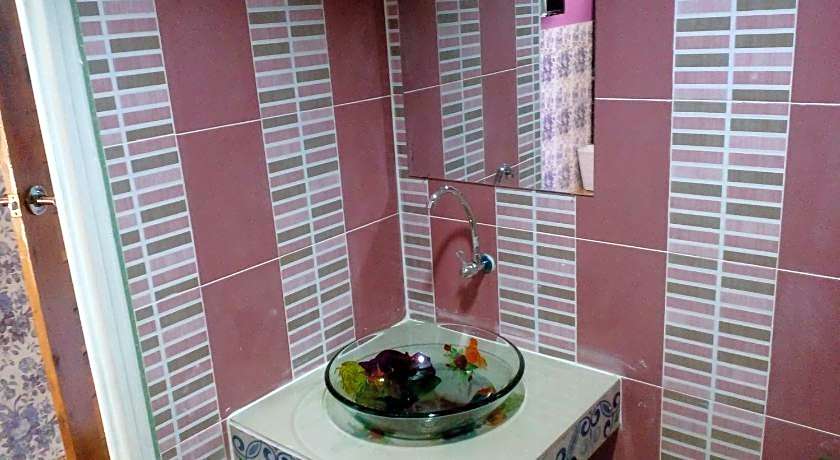 RueangSriSiRi Guest House 2