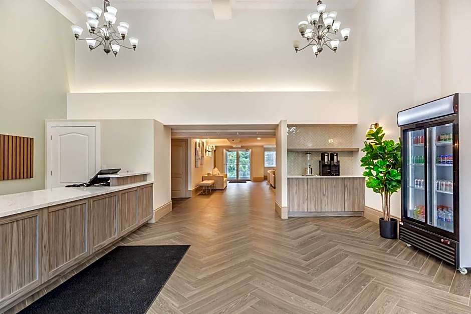 Velora Hinton, an Ascend Collection Hotel