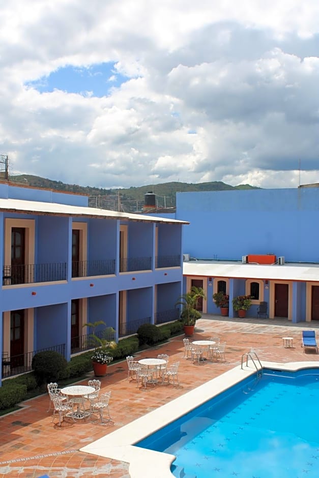 Santa Helena Plaza