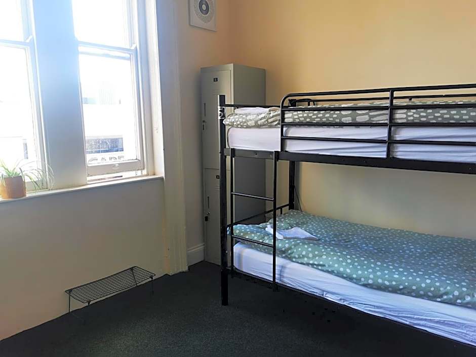 Botanic Avenue Hostel less than a mile from the City Centre