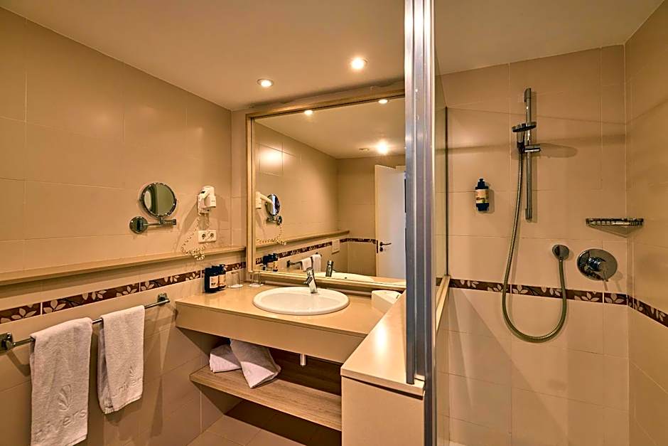 Universal Aparthotel Don Camilo