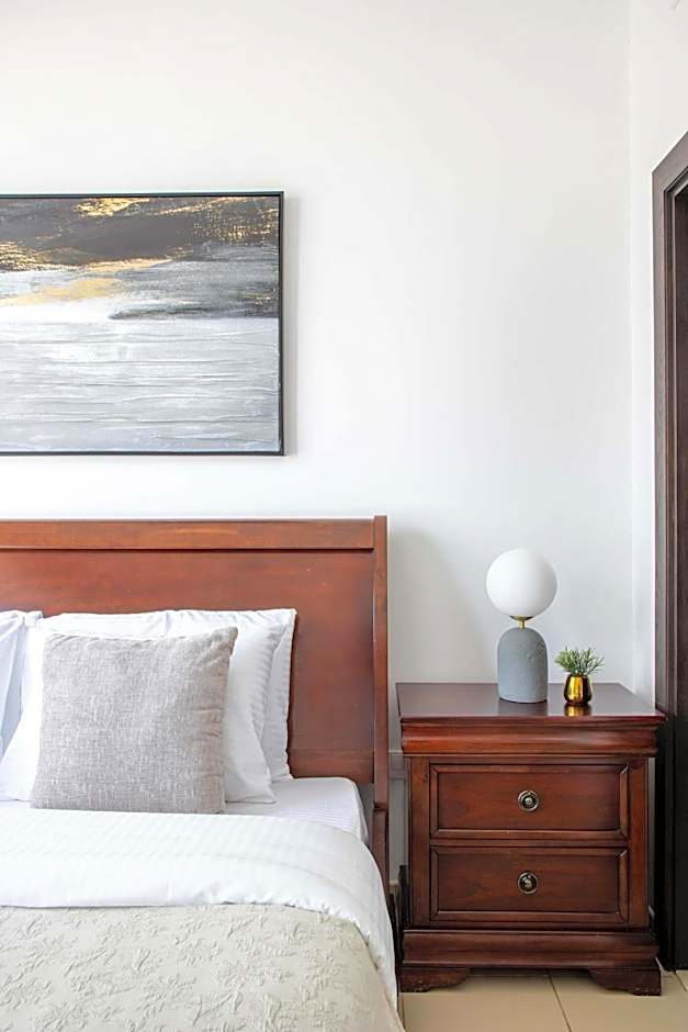 Frank Porter - Silverene Tower B