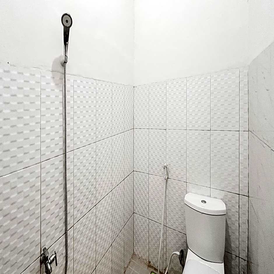 Graha Dirham Mitra RedDoorz