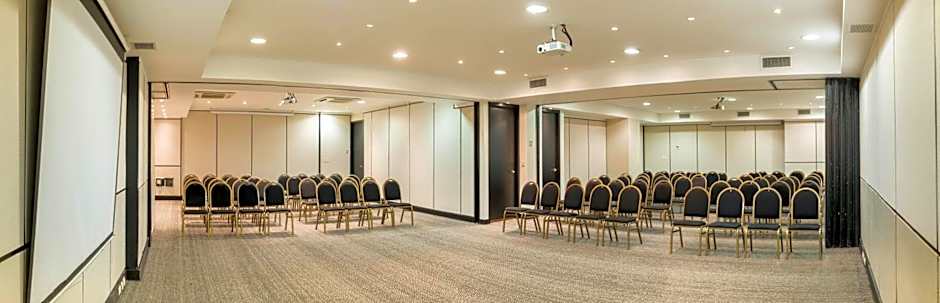 Loi Suites Recoleta Hotel