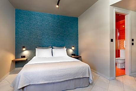 Comfort Side Sea or Castle View