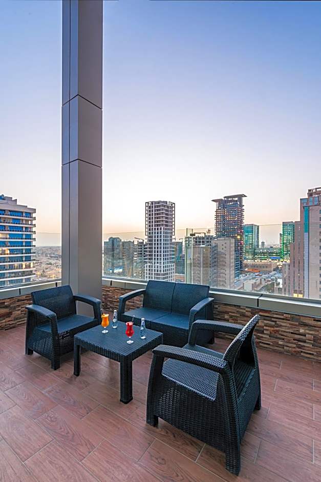 Crown Rose Al Sahafa Hotel