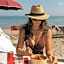 Hotel Soraya - Spiaggia Sawasdee with Beach, Restaurant & Parking