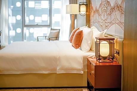 Deluxe Apartment with Free Parking