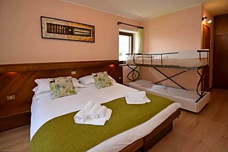 Family Suite with Balcony