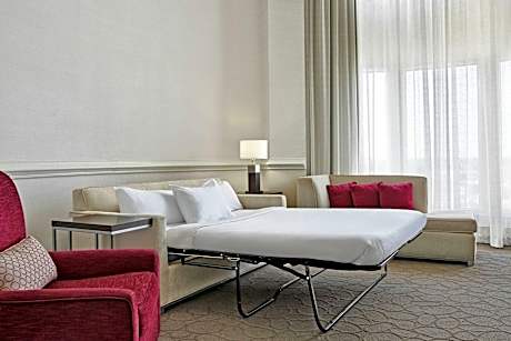 1 Bedroom Bi-level Suite, In Loft: 1 King, Sofa bed