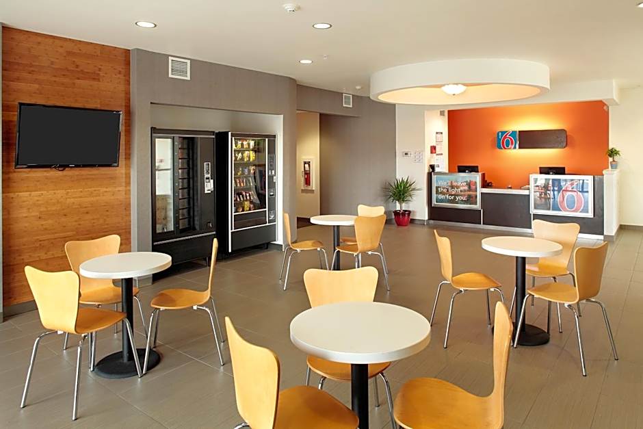 Motel 6 Wilkes Barre Arena