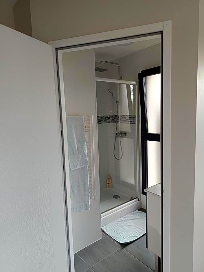 Villa'vi Lyon Est Chambres d'Hôtes