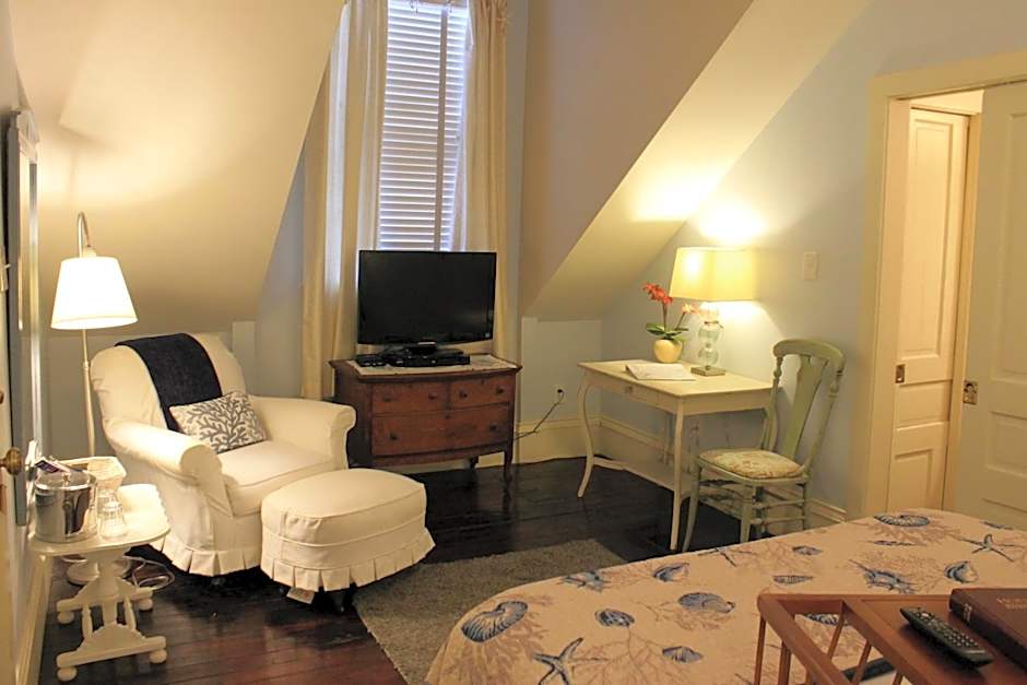 Grand Magnolia Ballroom & Suites