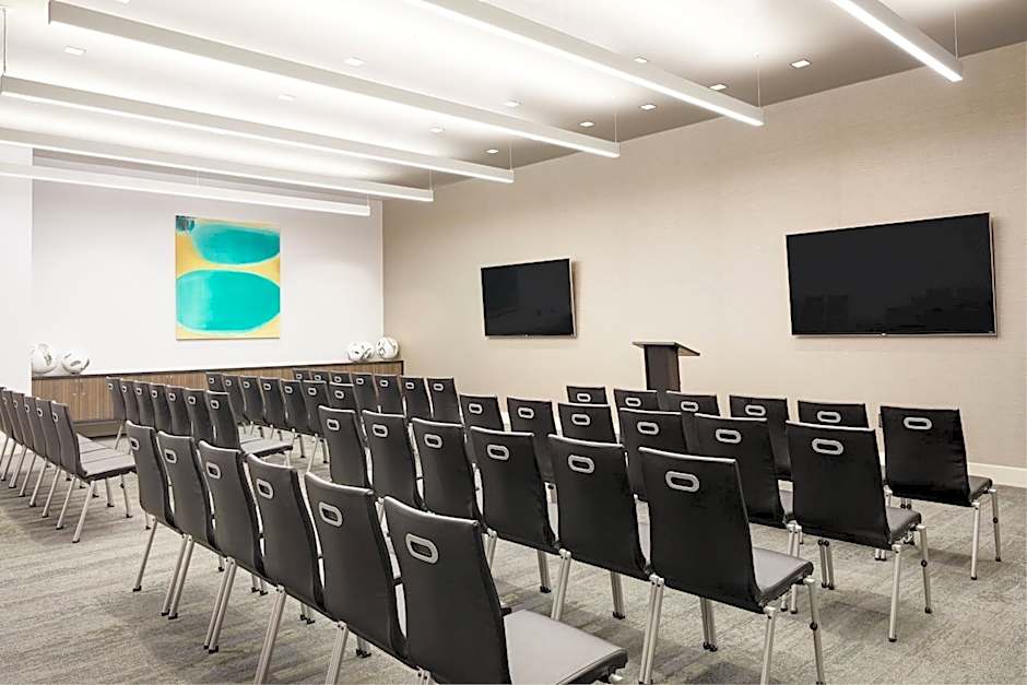 AC Hotel by Marriott Tucson Downtown