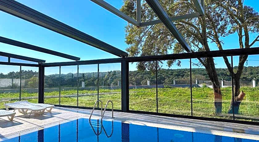 GREEN ROOF BOUTIQUE HOTEL