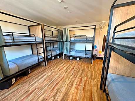 Bed in 8-Bed Mixed Dormitory Room  (Ages 18-35 years only)