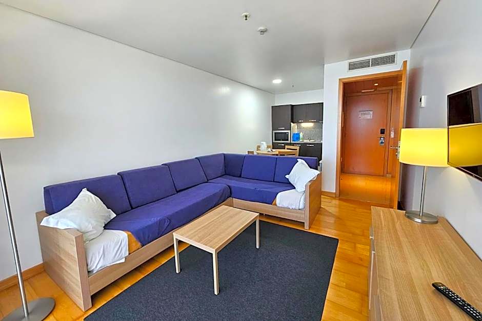 Antillia Hotel