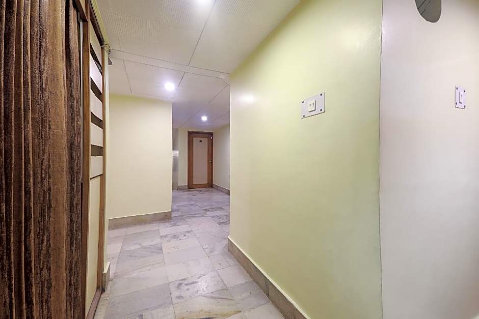 Hotel President by OYO Rooms – Guwahati, TX