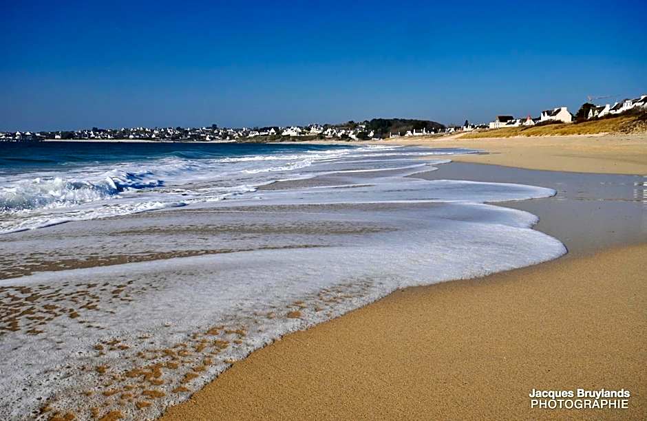 Kerantum à10mn des baies de Douarnenez et Audierne avec cuisine à disposition