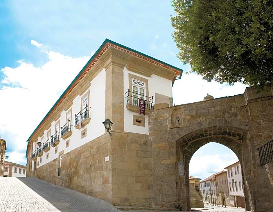 Photo 1 of 39 of Montebelo Palácio dos Melos Viseu Historic Hotel