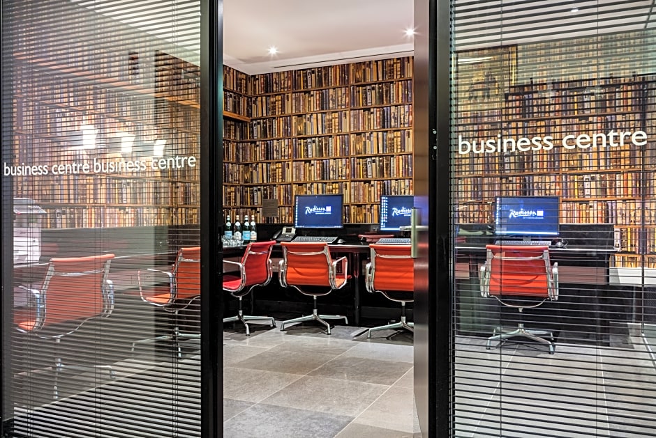 Radisson Blu Hotel, London Canary Wharf East