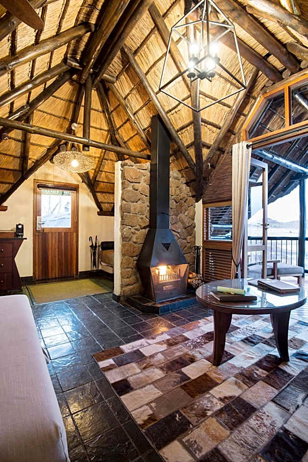 Tshukudu Bush Lodge