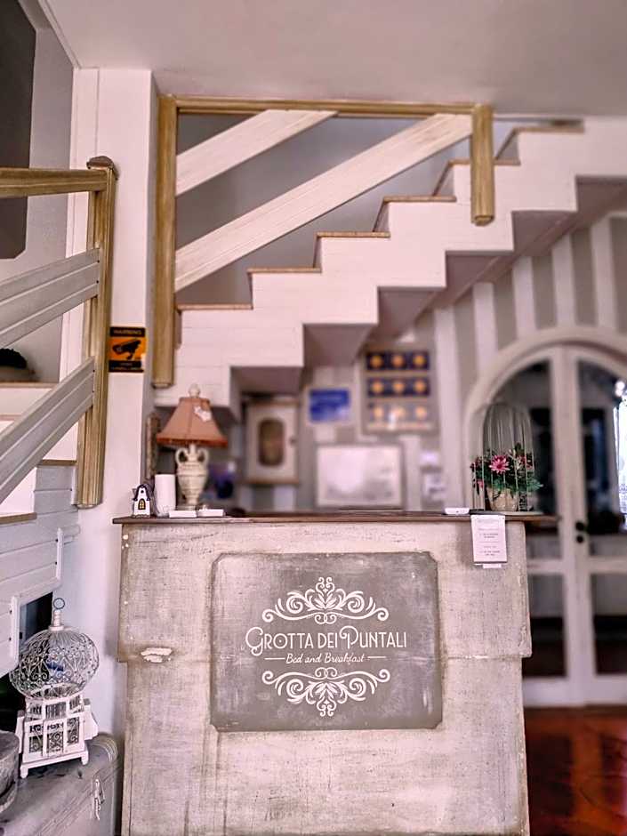Grotta dei Puntali B&B