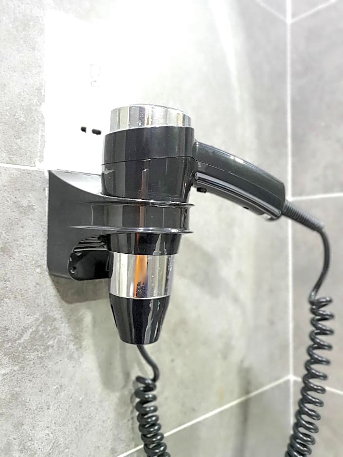 Empire Damansara Hotel by Beestay 