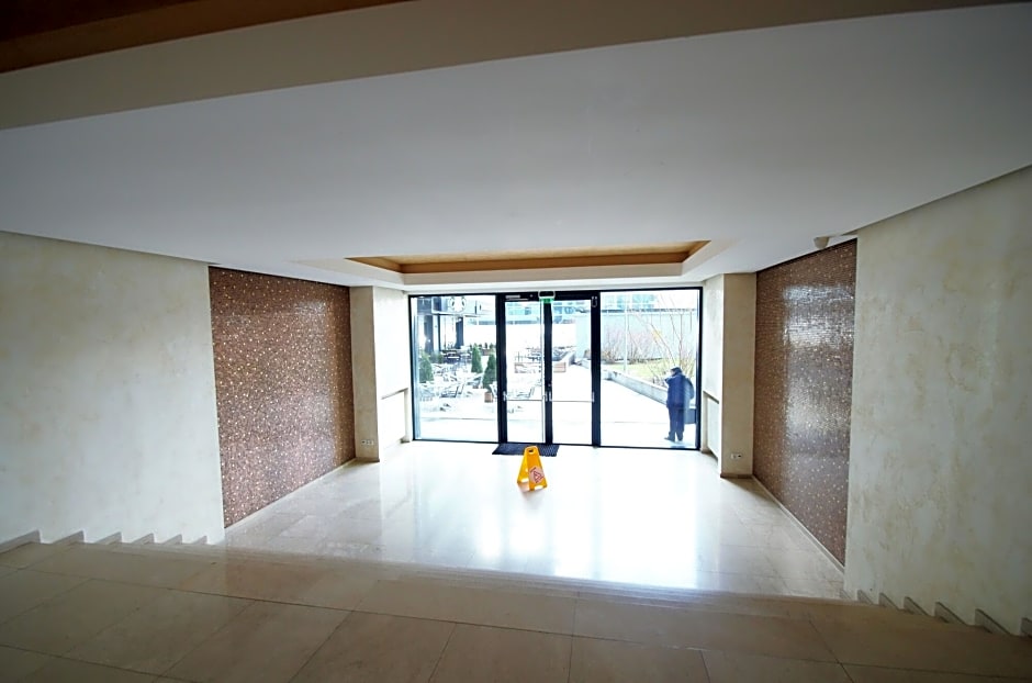 Upground Residence Apartments