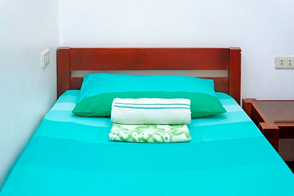 C Star Travellers Inn