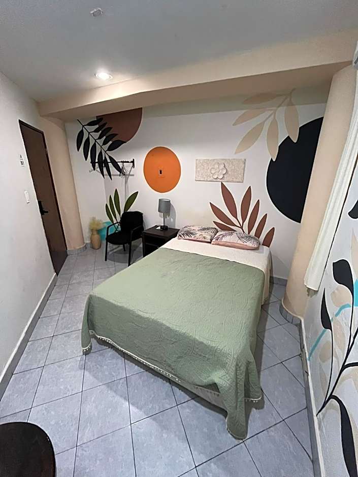 Hotel Residencial Edzná Calle 10