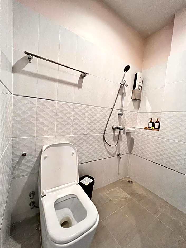 Por poshtel Kanchanaburi