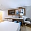 John Carver Inn & Spa
