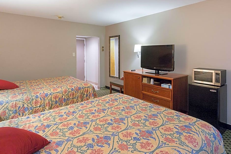 Rodeway Inn Milford - I-84