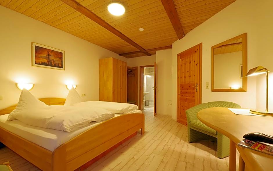 Land-gut-Hotel Räuber Lippoldskrug